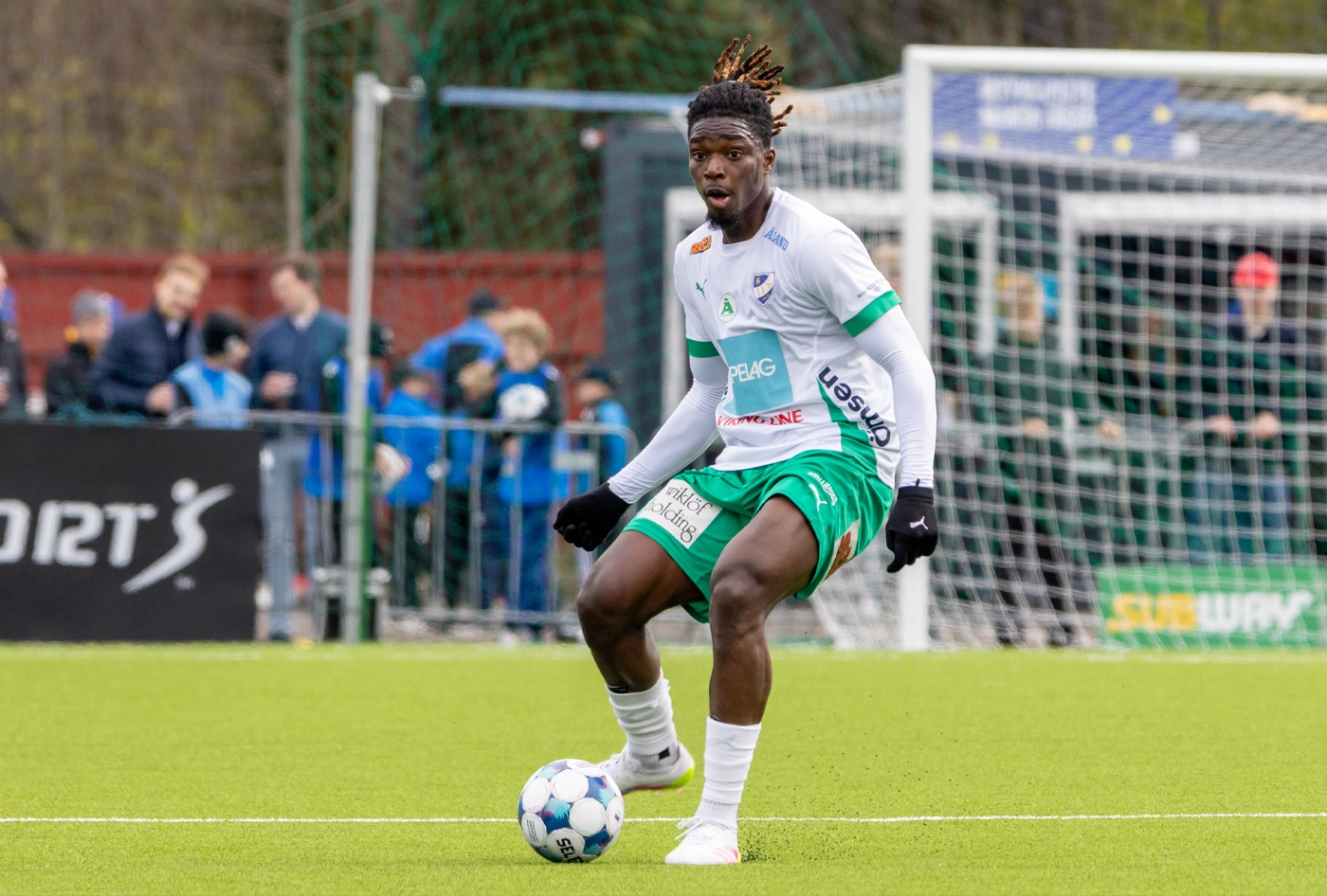 VPS pitkällä neuvotteluissa nigerialaistoppari Emmanuel Okereken kanssa